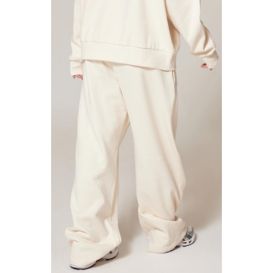 PRETTYLITTLETHING Cream Premium Embroidered Oversized Wide Leg Sweatpants PRETTYLITTLETHING Cream Premium Embroidered Oversized Wide Leg Sweatpants