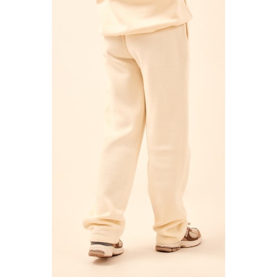PRETTYLITTLETHING Cream Logo Badge Detail Straight Leg Sweatpants PRETTYLITTLETHING Cream Logo Badge Detail Straight Leg Sweatpants