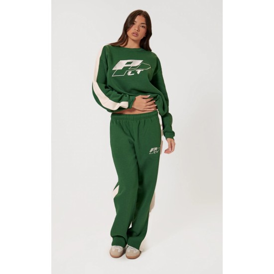PRETTYLITTLETHING Forest Green Embroidered Contrast Straight Leg Sweatpants PRETTYLITTLETHING Forest Green Embroidered Contrast Straight Leg Sweatpants