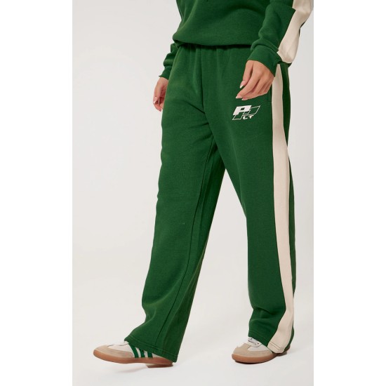 PRETTYLITTLETHING Forest Green Embroidered Contrast Straight Leg Sweatpants PRETTYLITTLETHING Forest Green Embroidered Contrast Straight Leg Sweatpants