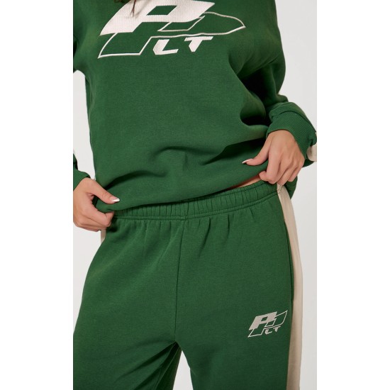 PRETTYLITTLETHING Forest Green Embroidered Contrast Straight Leg Sweatpants PRETTYLITTLETHING Forest Green Embroidered Contrast Straight Leg Sweatpants