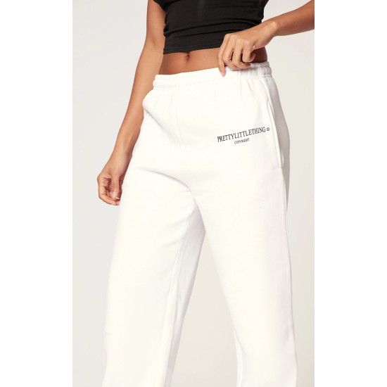 PRETTYLITTLETHING White Graphic Copyright Sweatpants PRETTYLITTLETHING White Graphic Copyright Sweatpants