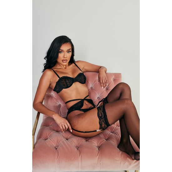 Black Lace Scalloped Edge Underwired 3 Piece Lingerie Set Black Lace Scalloped Edge Underwired 3 Piece Lingerie Set