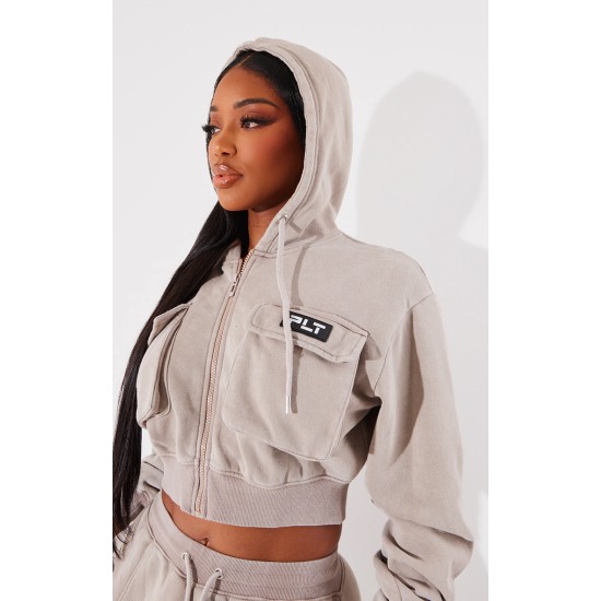 PRETTYLITTLETHING Shape Taupe Washed Cargo Cropped Hoodie PRETTYLITTLETHING Shape Taupe Washed Cargo Cropped Hoodie