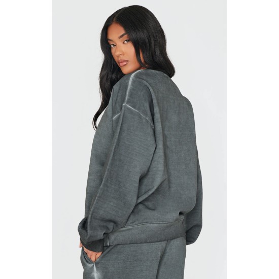PRETTYLITTLETHING Washed Charcoal Premium Oversized Sweatshirt PRETTYLITTLETHING Washed Charcoal Premium Oversized Sweatshirt