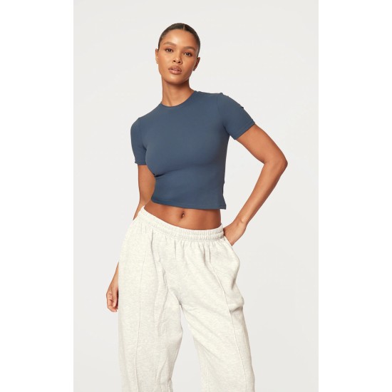 Midnight Blue Sculpt Longline Short Sleeve Gym Top Midnight Blue Sculpt Longline Short Sleeve Gym Top